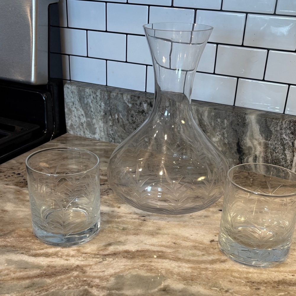 Tommy Bahama Glass Decanter with Two Glasses